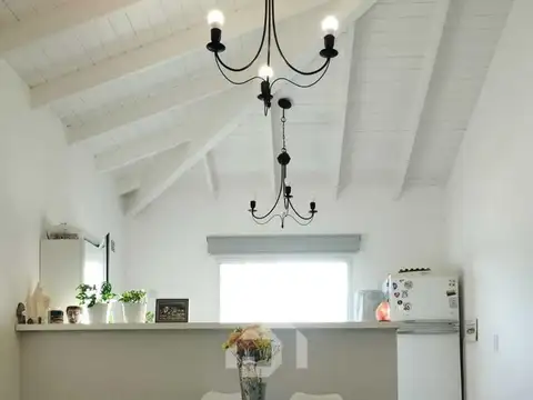 Casa en Alquiler Temporal con 2 cocheras