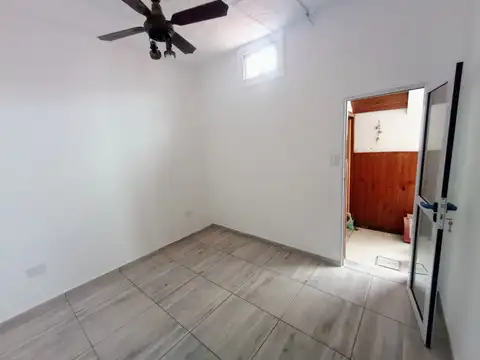 Depto Tipo Casa 4 ambientes con 2 baños