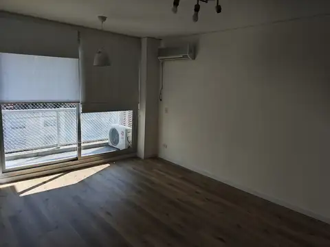 Departamento en Alquiler en Villa Urquiza, $ 800.000