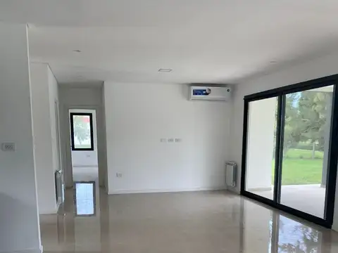 Casa en Venta al Oeste