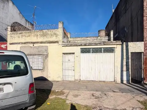 CASA IDEAL 2 FAMILIAS EN VENTA, UBICADA EN SAN JUSTO