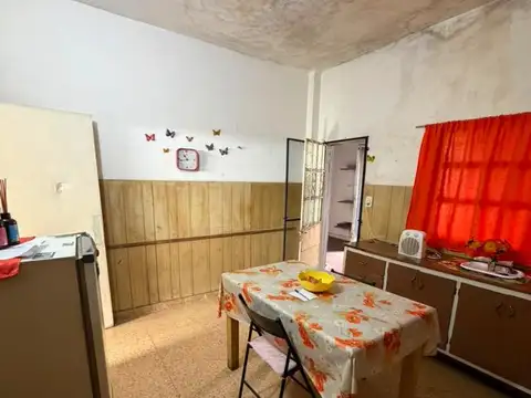 CASA IDEAL 2 FAMILIAS EN VENTA, UBICADA EN SAN JUSTO