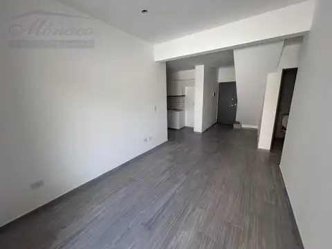 3 amb  con balcón! A ESTRENAR.