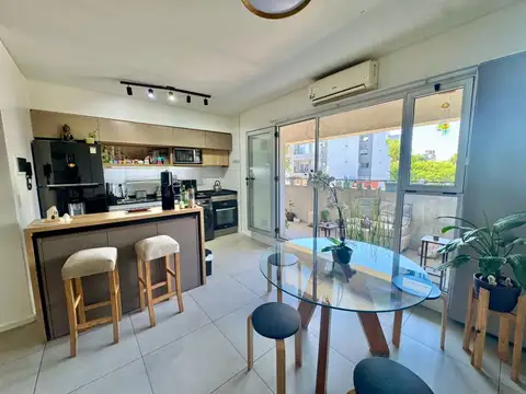 OPORTUNIDAD  -  2 AMB  CON BALCON EN VILLA URQUIZA