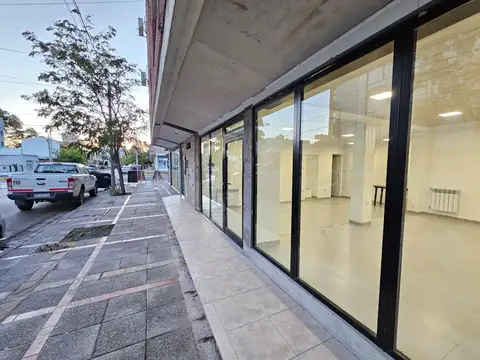 Local en Venta 15 años