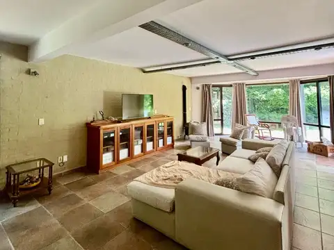 Casa en Alquiler al Noroeste