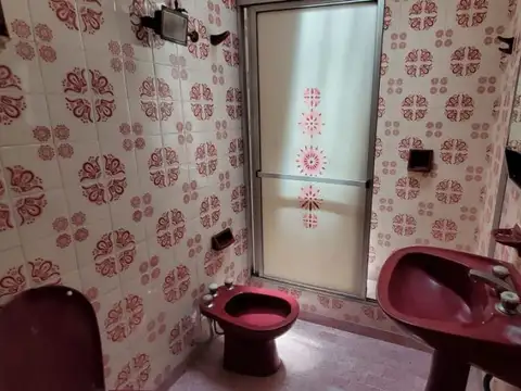 Excelente Vivienda sobre Roldan 515, Glew