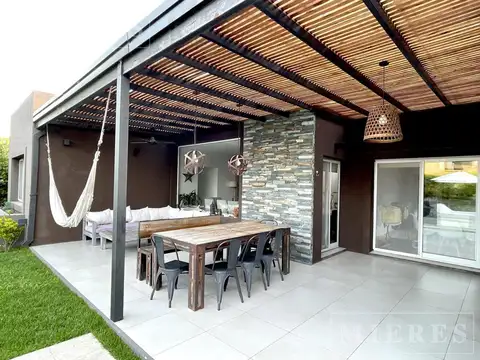 Alquiler de Verano en La Comarca, Bancalari