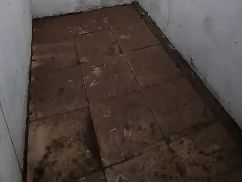 Casa 2 ambientes con 2 baños