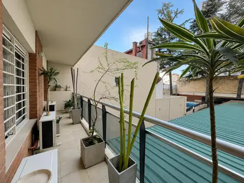 Departamento 4 ambientes con 2 baños