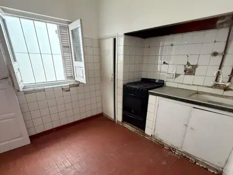 Casa en Alquiler con 1 cochera