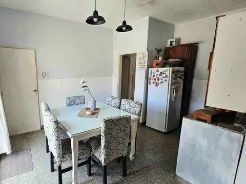 VENTA CASA 2 DORMITORIOS  CON PISCINA APTO CREDITO
