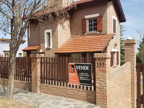 Casa 3 ambientes con 1 baño
