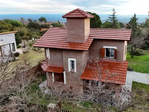 Hipólito Yrigoyen 100