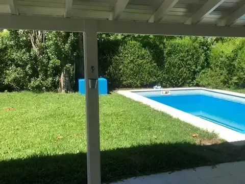 Casa en Alquiler de 4 dormitorios
