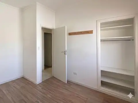 Oficina en Alquiler al Noreste