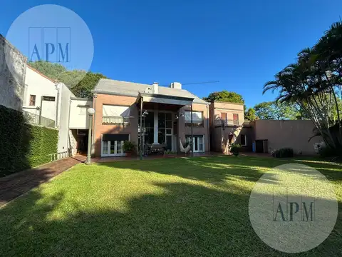 Casa en Venta en Posadas, USD 850.000