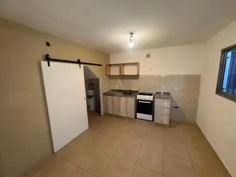 Depto Tipo Casa en Venta en Castelar Norte, USD 100.000