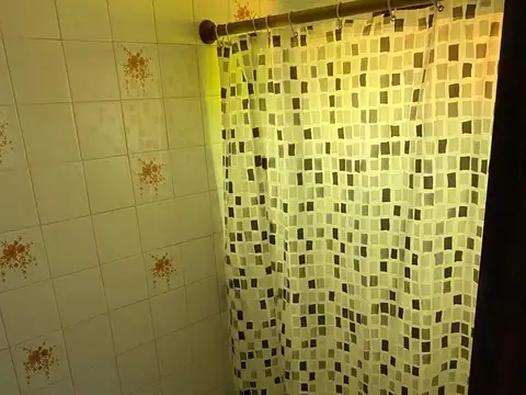Casa Monoambiente en alquiler temporal - 1 Baño - Villa Gesell