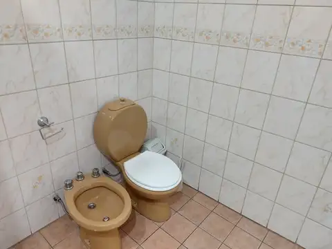 Salón comercial en Alquiler Carril Maza, Maipú