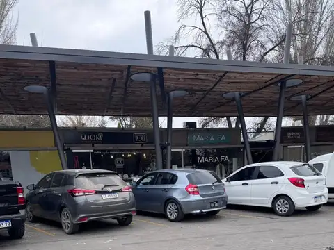 LOCAL COMERCIAL EN VENTA, CHACRAS DE CORIA