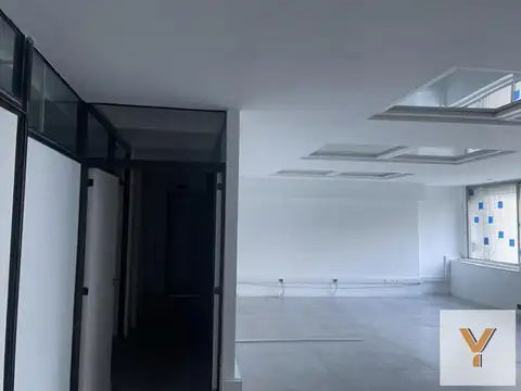 Oficina en Venta al Oeste
