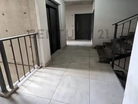 España 500, Piso 0