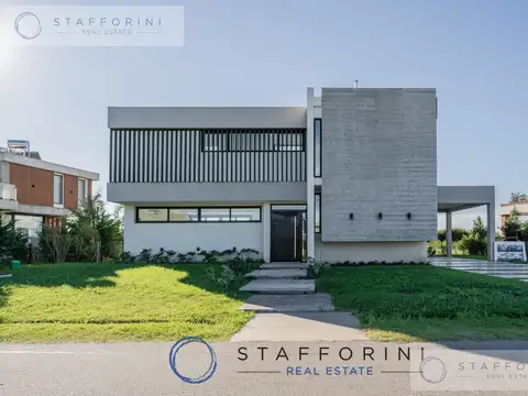Casa con Diseño Unico en Venta - Greenville Polo