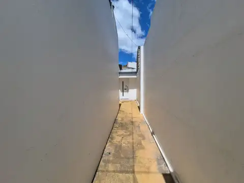 Casa en venta - La Plata