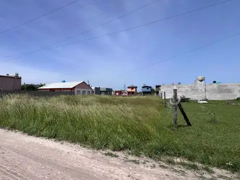 VENTA TERRENO LOTE CAMET NORTE 405M2