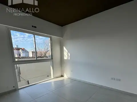 VENTA DEPARTAMAENTO 2 AMBIENTES COCHERA  MERLO NORTE OPORTUNIDAD