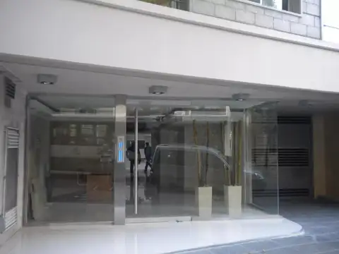 José A. Cabrera e/ Agüero y Laprida