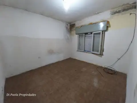 Casa en Venta en Temperley, USD 50.000