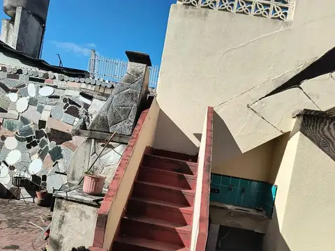 Lote en venta en Villa Lynch (dos casas) Ideal vivienda o Inversores