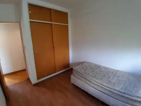 Departamento en Alquiler en Almagro Norte, $ 900.000