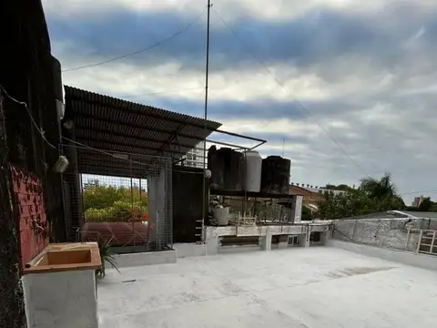 OBLIGADO Nº 614, Oficina c/2 habitaciones.-