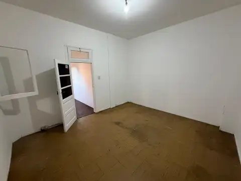 Depto Tipo Casa en Venta 60 años