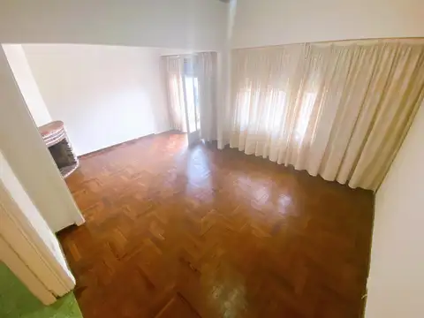 Departamento en Alquiler de 4 ambientes
