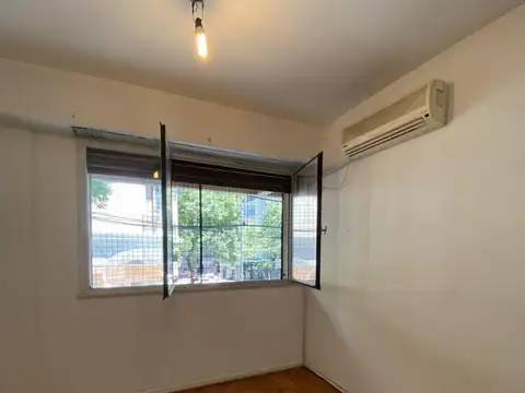 Departamento en Alquiler en Almagro, $ 900.000