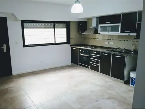 VENTA DEPTO 2 AMBIENTES CON BALCÓN - CIUDADELA