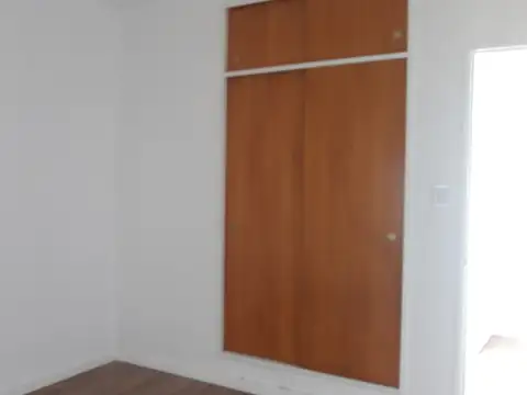 DTO DE 3 AMBIENTES MUY LUMINOSO  - EXCELENTE UBICACIÓN