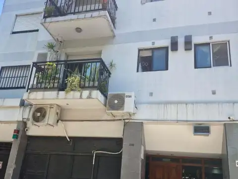 Cocheras Disponibles En Alquiler En Villa Del Parque Y Villa