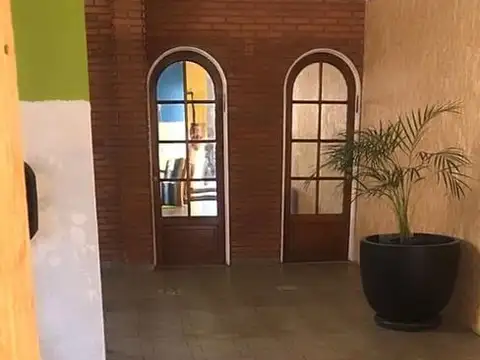 Local en Venta 40 años