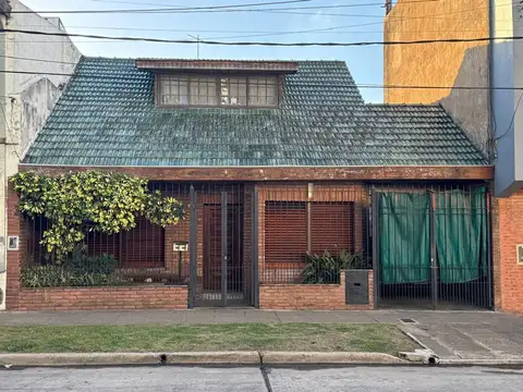 VENTA CASA 4 AMB COCH QUINCHO PARRILLA, SAN MARTIN
