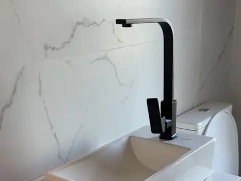 Departamento 4 ambientes con 3 baños