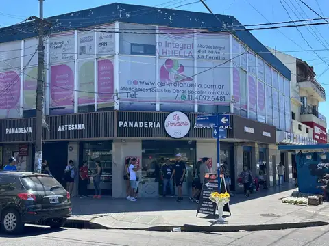 Local - Alquiler - Argentina, La Matanza - ECHEVERRIA 6196