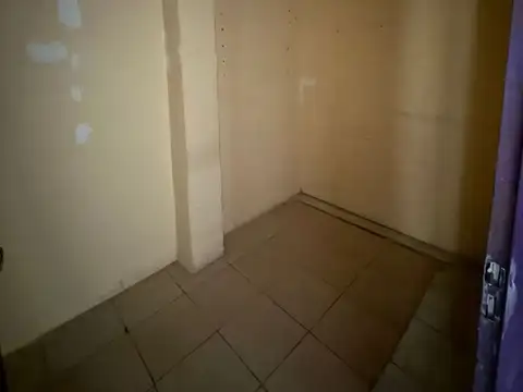 Local en Alquiler en Gregorio de Laferrere, $ 1.900.000