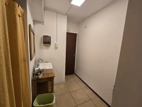 Casa en venta de tres pisos en el barrio Villa Urquiza