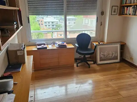 Departamento en Venta con 3 cocheras