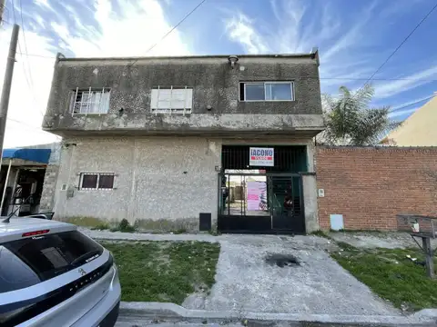 CASA Y DEPARTAMENTO
